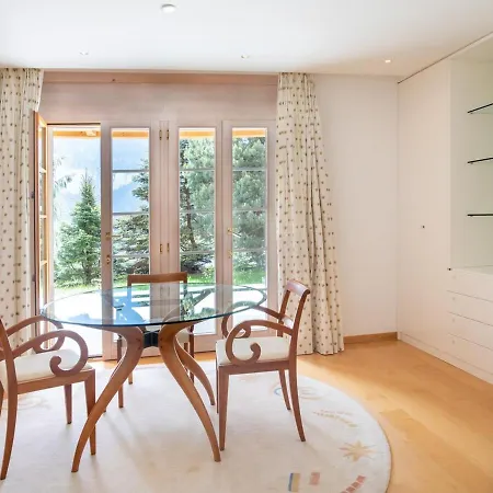 Apartment Traum Mit Blick Auf Den Eiger